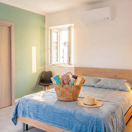 Casa Quadrifoglio - Valgrande Apartment *