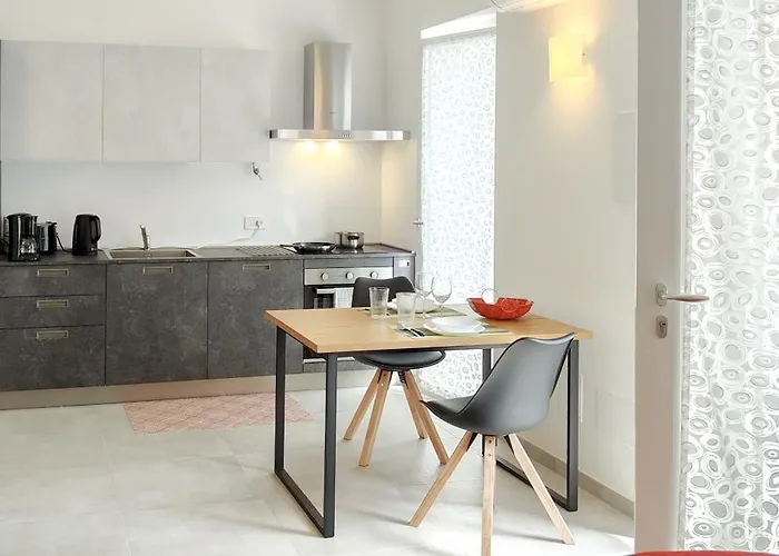 Casa Quadrifoglio - Valgrande 아파트